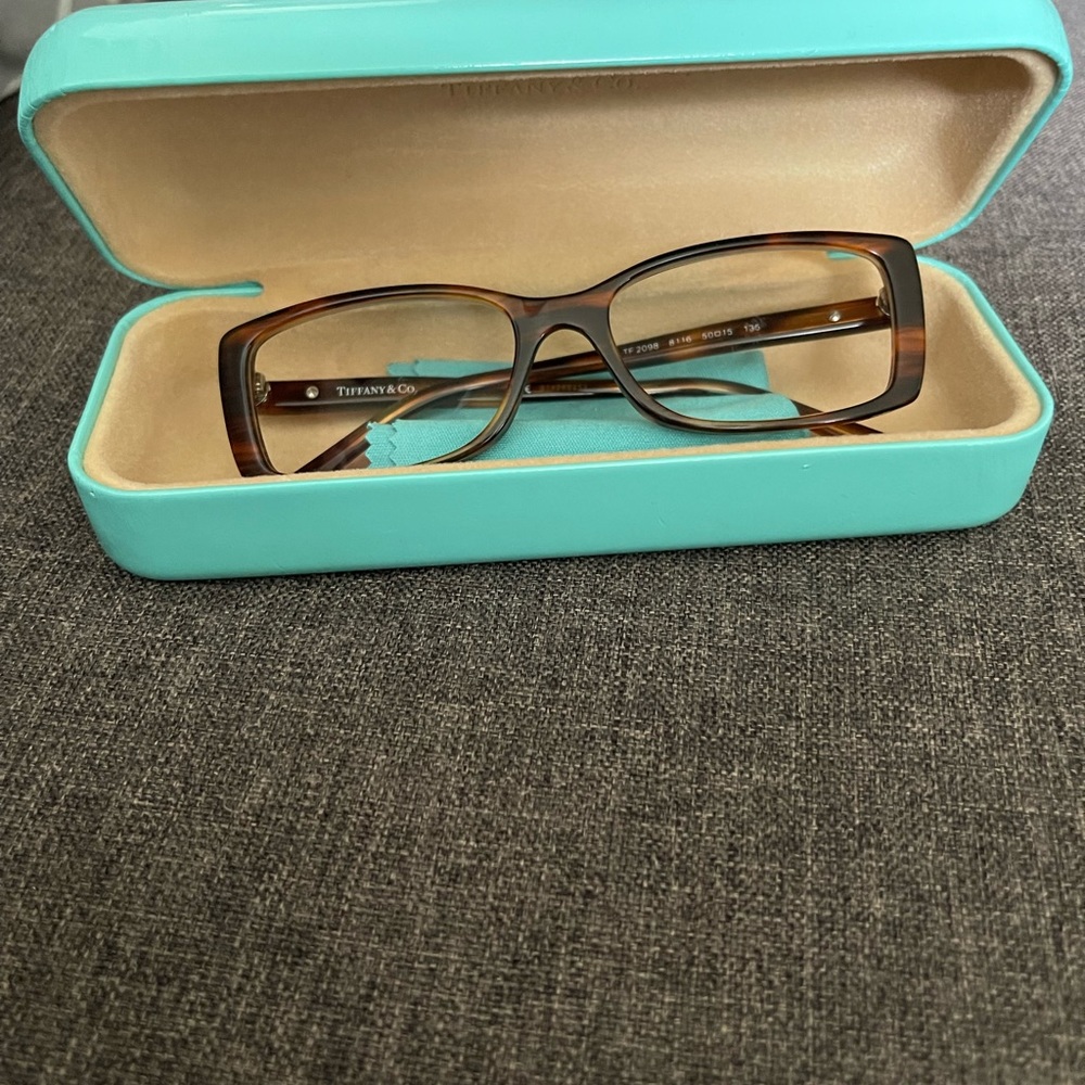 COPY - Ladies eyeglasses